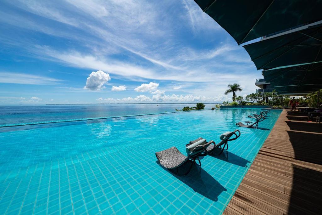 The Reef Island Resort Mactan, Cebu ماكتان المظهر الخارجي الصورة